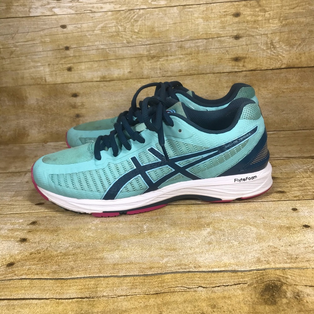 ASICS gel-DS trainer Women’s Sz 7.5 shoes